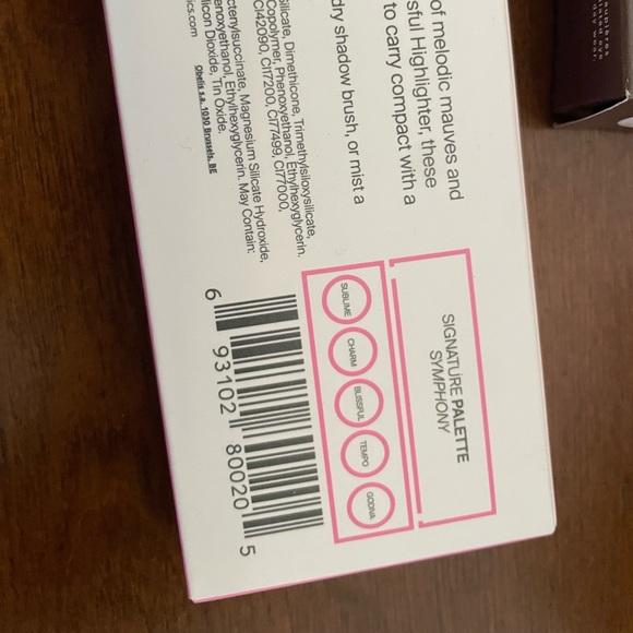 💗MAKEUP BUNDLE OFRA, NABLA, VISEART MOTD Makeup brushes - Picture 5 of 6